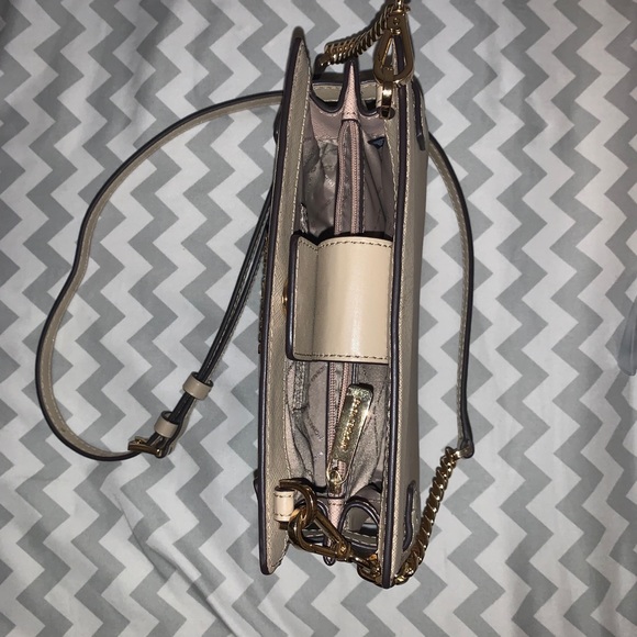 Michael Kors Purse - Picture 4 of 7